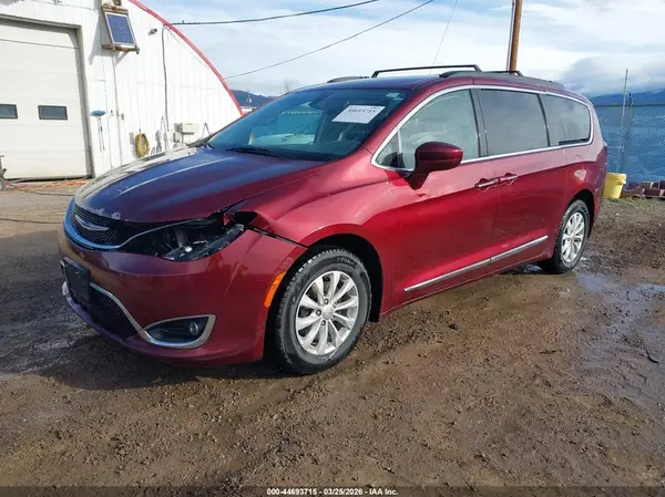 2C4RC1BG2HR771396 2017 CHRYSLER PACIFICA - Image 2