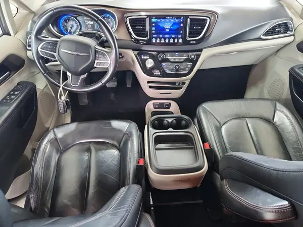 2C4RC1BG2HR785136 2017 CHRYSLER PACIFICA - Image 8