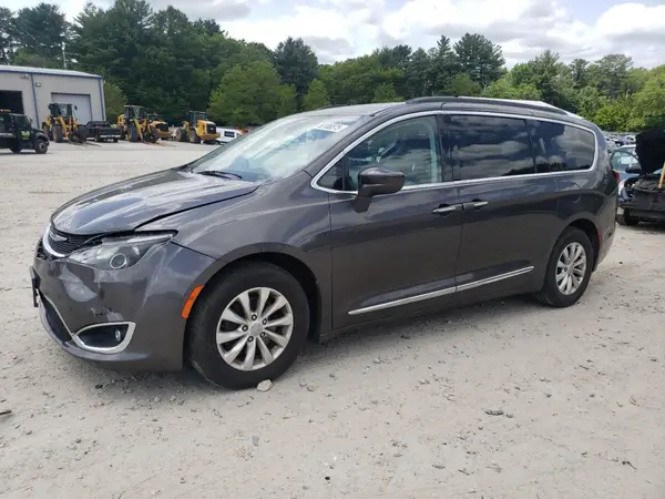 2C4RC1BG2HR785623 2017 CHRYSLER PACIFICA - Image 1
