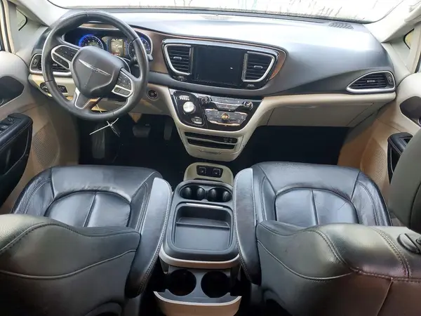 2C4RC1BG2HR794208 2017 CHRYSLER PACIFICA - Image 8