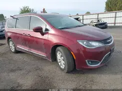 2C4RC1BG2HR795679 2017 CHRYSLER PACIFICA