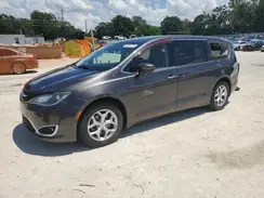 2C4RC1BG2HR816885 2017 CHRYSLER PACIFICA
