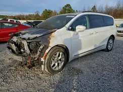 2C4RC1BG2HR831239 2017 CHRYSLER PACIFICA