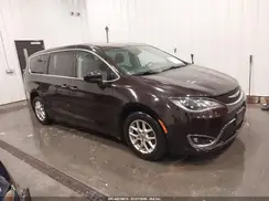2C4RC1BG2HR837218 2017 CHRYSLER PACIFICA