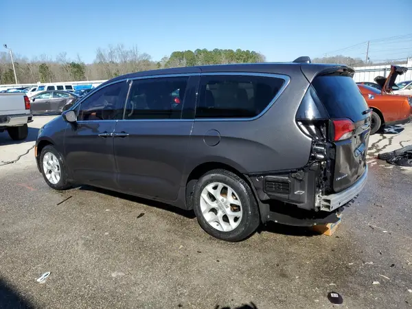 2C4RC1BG2HR844508 2017 CHRYSLER PACIFICA - Image 2