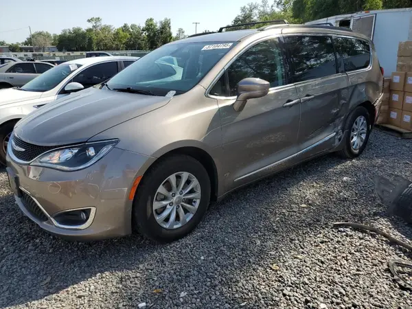 2C4RC1BG2HR846730 2017 CHRYSLER PACIFICA - Image 1