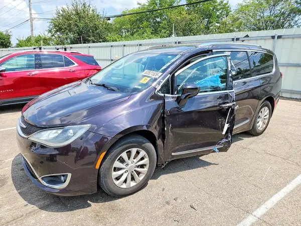 2C4RC1BG2JR100414 2018 CHRYSLER PACIFICA - Image 1