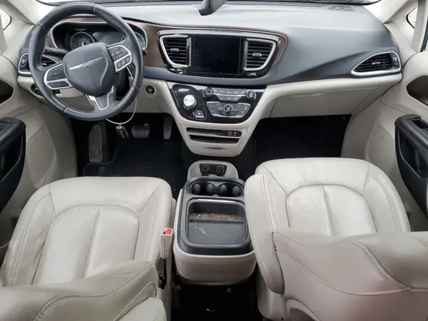 2C4RC1BG2JR100851 2018 CHRYSLER PACIFICA - Image 8