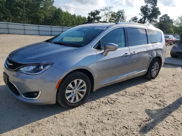 2C4RC1BG2JR112255 2018 CHRYSLER PACIFICA - Image 1