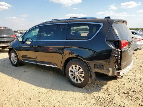 2C4RC1BG2JR115138 2018 CHRYSLER PACIFICA - Image 2