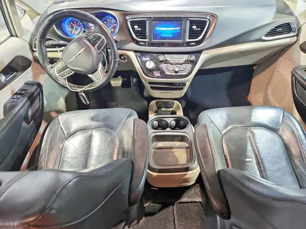 2C4RC1BG2JR119061 2018 CHRYSLER PACIFICA - Image 8
