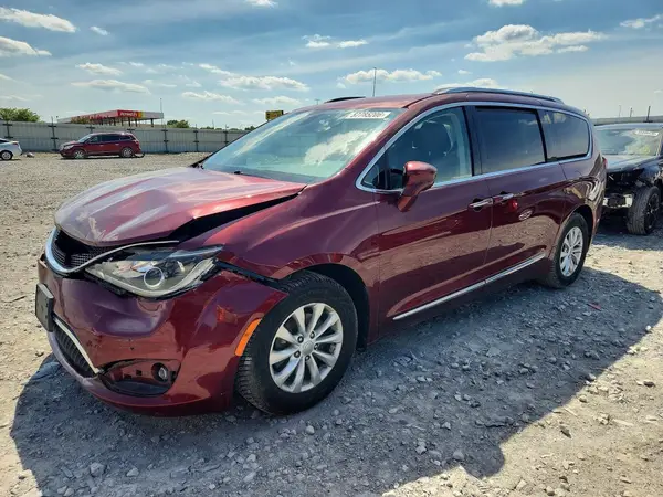 2C4RC1BG2JR120064 2018 CHRYSLER PACIFICA - Image 1