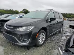 2C4RC1BG2JR120890 2018 CHRYSLER PACIFICA