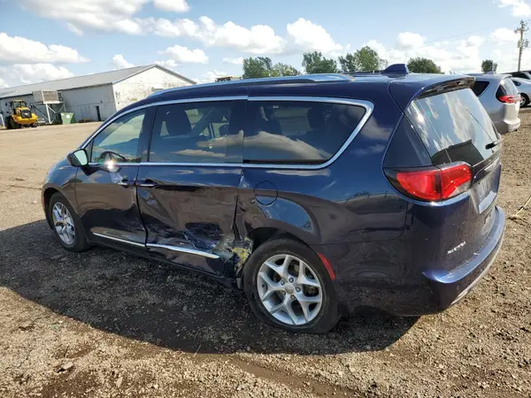 2C4RC1BG2JR128536 2018 CHRYSLER PACIFICA - Image 2