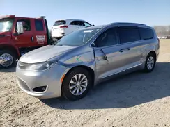 2C4RC1BG2JR141738 2018 CHRYSLER PACIFICA
