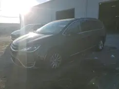 2C4RC1BG2JR142100 2018 CHRYSLER PACIFICA