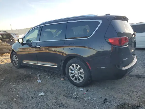 2C4RC1BG2JR142100 2018 CHRYSLER PACIFICA - Image 2