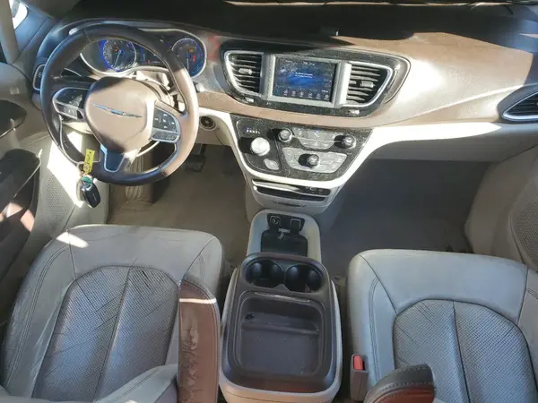 2C4RC1BG2JR142100 2018 CHRYSLER PACIFICA - Image 8