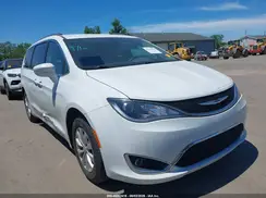2C4RC1BG2JR142517 2018 CHRYSLER PACIFICA
