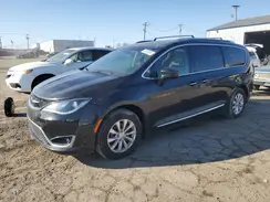 2C4RC1BG2JR152092 2018 CHRYSLER PACIFICA