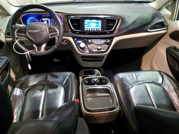 2C4RC1BG2JR154179 2018 CHRYSLER PACIFICA - Image 8