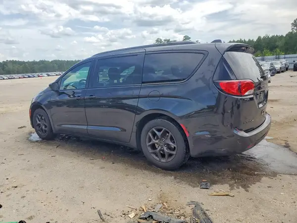 2C4RC1BG2JR157325 2018 CHRYSLER PACIFICA - Image 2