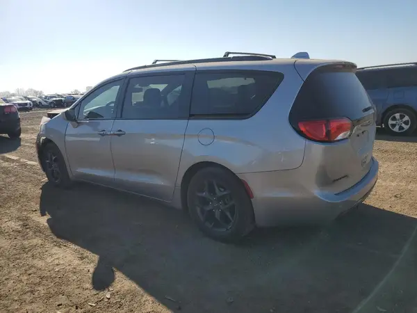 2C4RC1BG2JR174805 2018 CHRYSLER PACIFICA - Image 2
