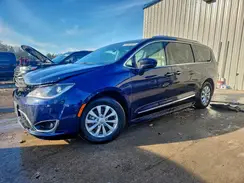 2C4RC1BG2JR174822 2018 CHRYSLER PACIFICA