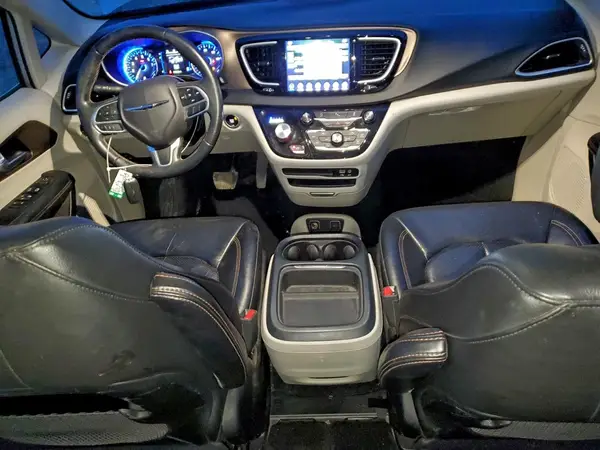 2C4RC1BG2JR192835 2018 CHRYSLER PACIFICA - Image 8