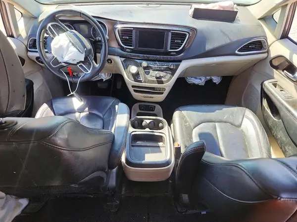 2C4RC1BG2JR211268 2018 CHRYSLER PACIFICA - Image 8