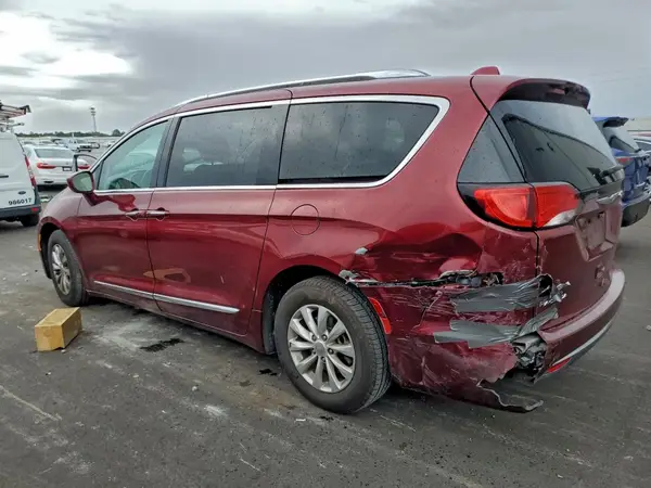 2C4RC1BG2JR211481 2018 CHRYSLER PACIFICA - Image 2