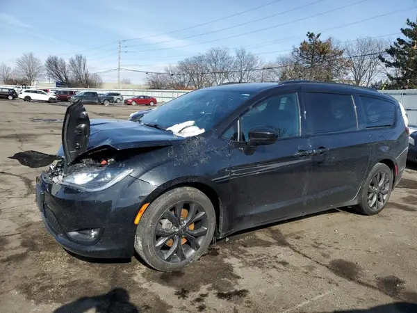 2C4RC1BG2JR229141 2018 CHRYSLER PACIFICA - Image 1