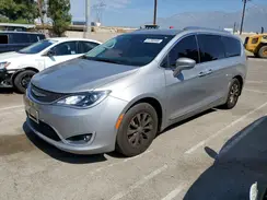 2C4RC1BG2JR233691 2018 CHRYSLER PACIFICA