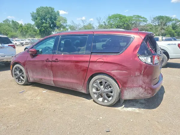 2C4RC1BG2JR236431 2018 CHRYSLER PACIFICA - Image 2