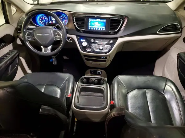 2C4RC1BG2JR252693 2018 CHRYSLER PACIFICA - Image 8