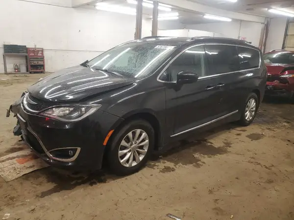2C4RC1BG2JR252810 2018 CHRYSLER PACIFICA - Image 1