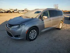 2C4RC1BG2JR269347 2018 CHRYSLER PACIFICA