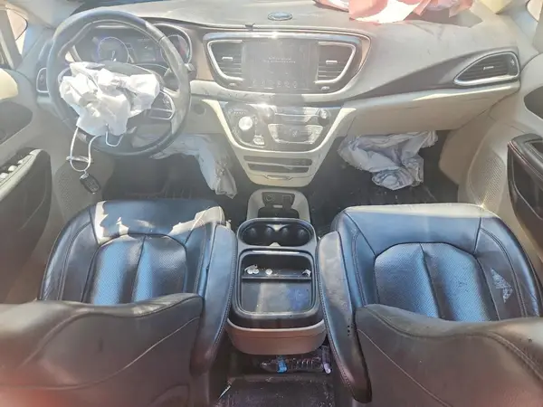 2C4RC1BG2JR269607 2018 CHRYSLER PACIFICA - Image 8