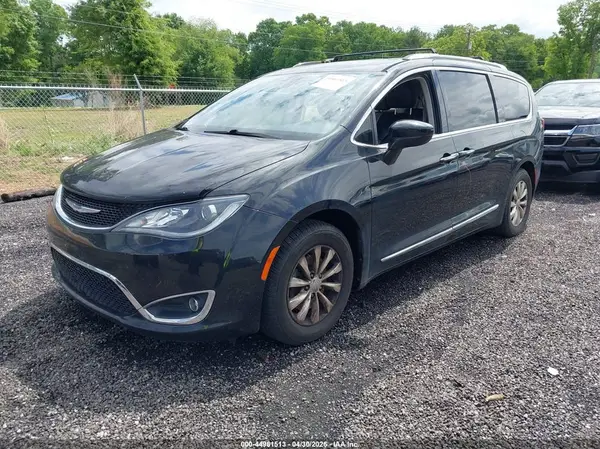 2C4RC1BG2JR277349 2018 CHRYSLER PACIFICA - Image 2