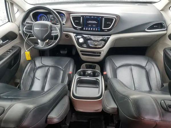 2C4RC1BG2JR287945 2018 CHRYSLER PACIFICA - Image 8