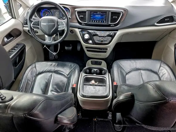 2C4RC1BG2JR290487 2018 CHRYSLER PACIFICA - Image 8