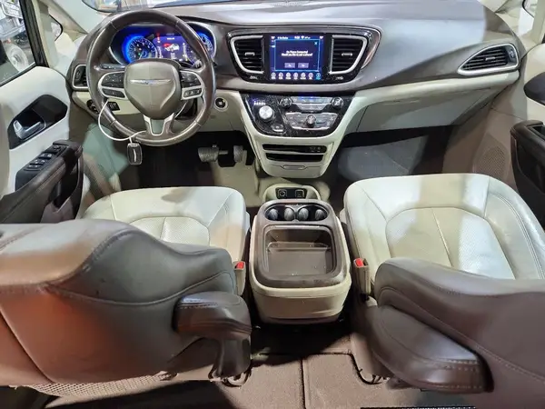2C4RC1BG2JR291400 2018 CHRYSLER PACIFICA - Image 8