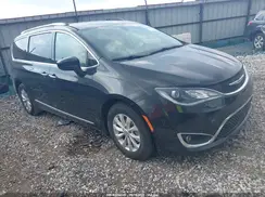 2C4RC1BG2JR316506 2018 CHRYSLER PACIFICA