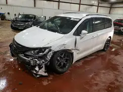 2C4RC1BG2JR322094 2018 CHRYSLER PACIFICA