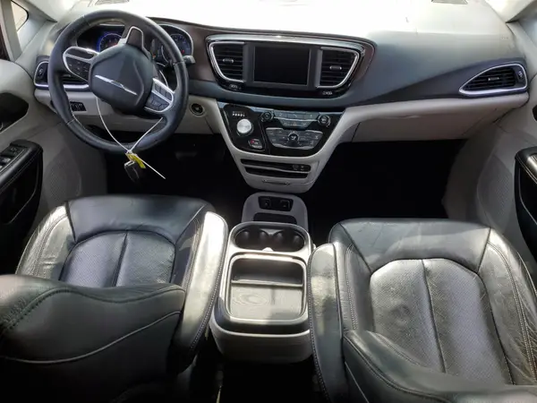 2C4RC1BG2JR354415 2018 CHRYSLER PACIFICA - Image 8