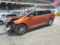 2C4RC1BG2JR365026 2018 CHRYSLER PACIFICA