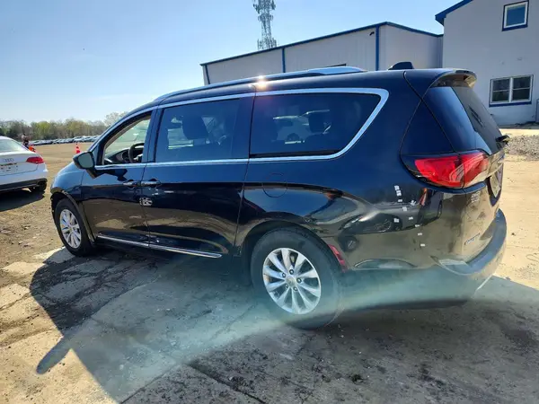 2C4RC1BG2KR531501 2019 CHRYSLER PACIFICA - Image 2