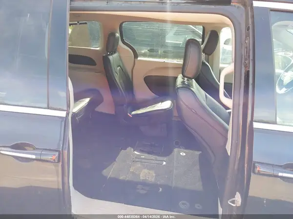 2C4RC1BG2KR532759 2019 CHRYSLER PACIFICA - Image 8