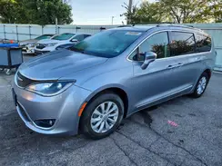 2C4RC1BG2KR537654 2019 CHRYSLER PACIFICA