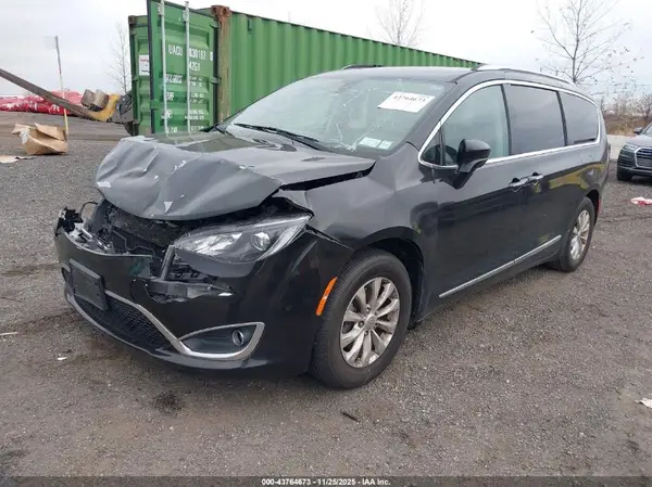 2C4RC1BG2KR541347 2019 CHRYSLER PACIFICA - Image 2